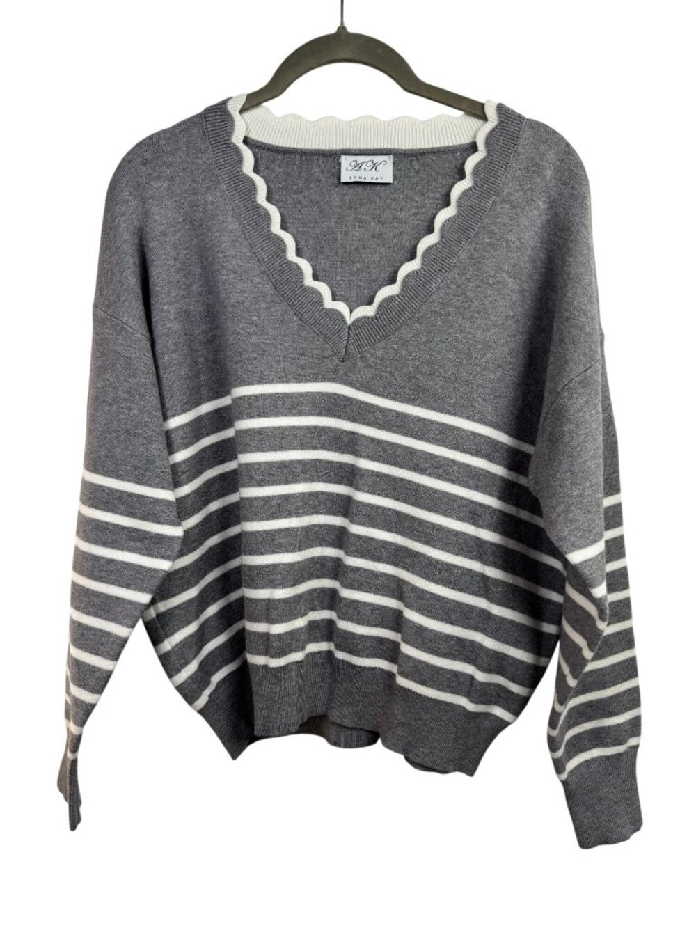 Anna Kay Gray White Striped V-Neck Scalloped Sweater Wool Blend Knit Fall Winter